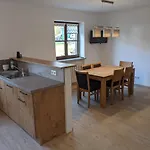 Monsevi * Wackersberg